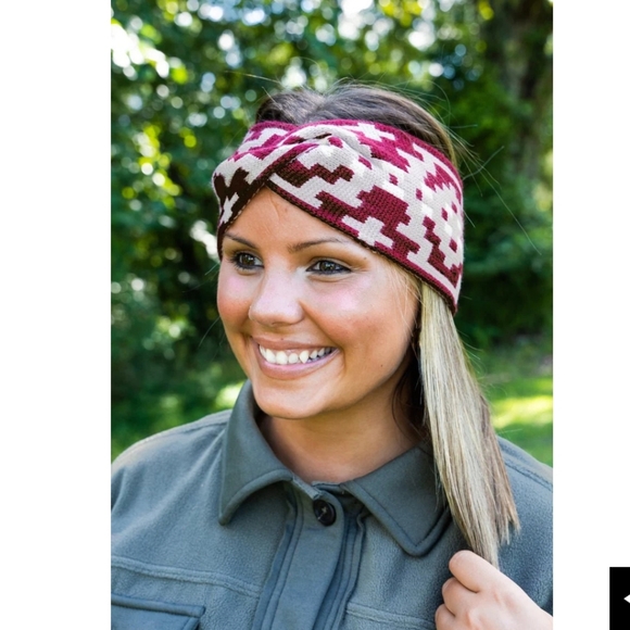 $2 in BUNDLE-   L.I.B. New York Headband - Picture 1 of 3